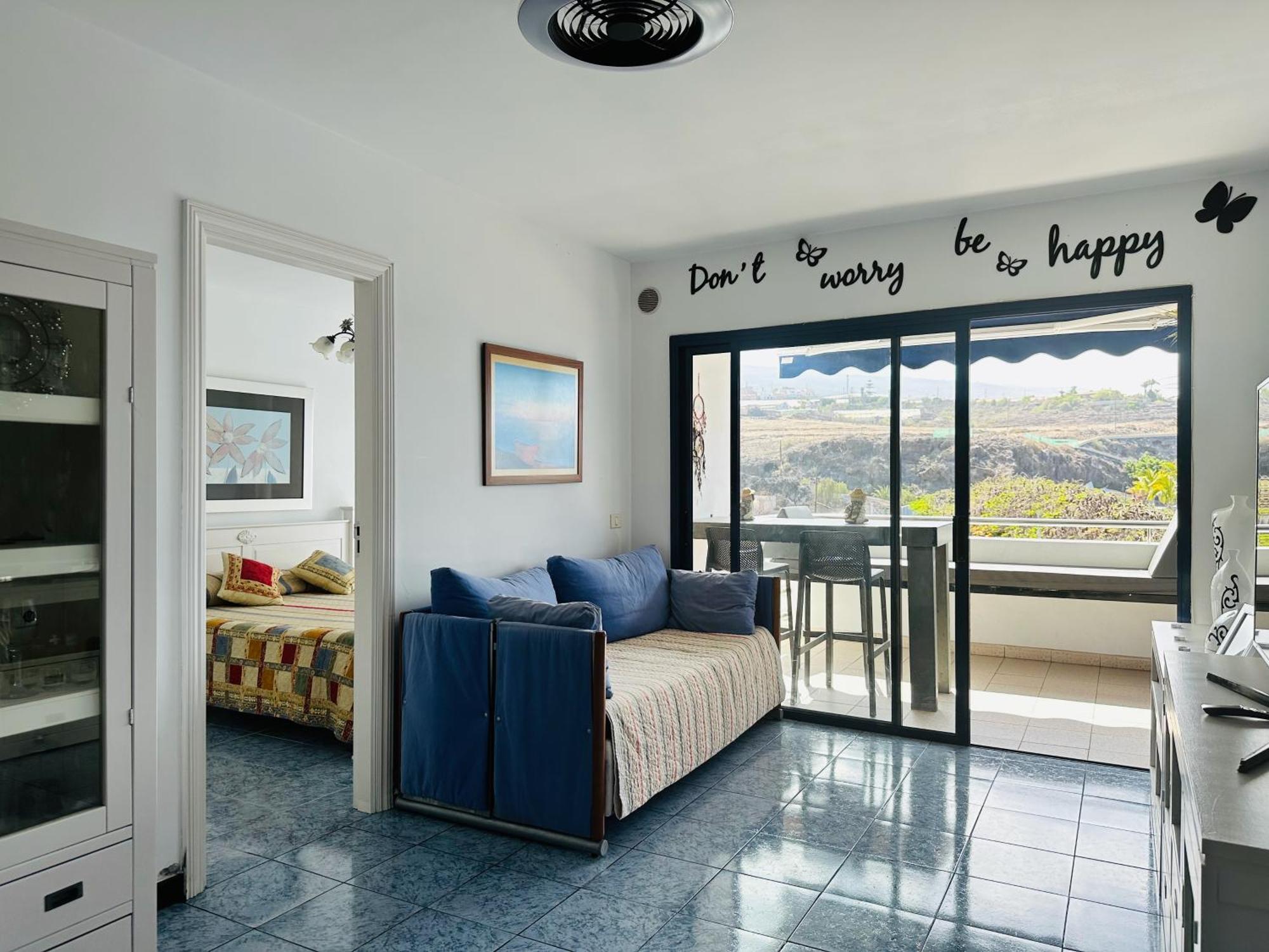 Pambnb - Chic Beachside Apartment Playa San Juan Exterior photo