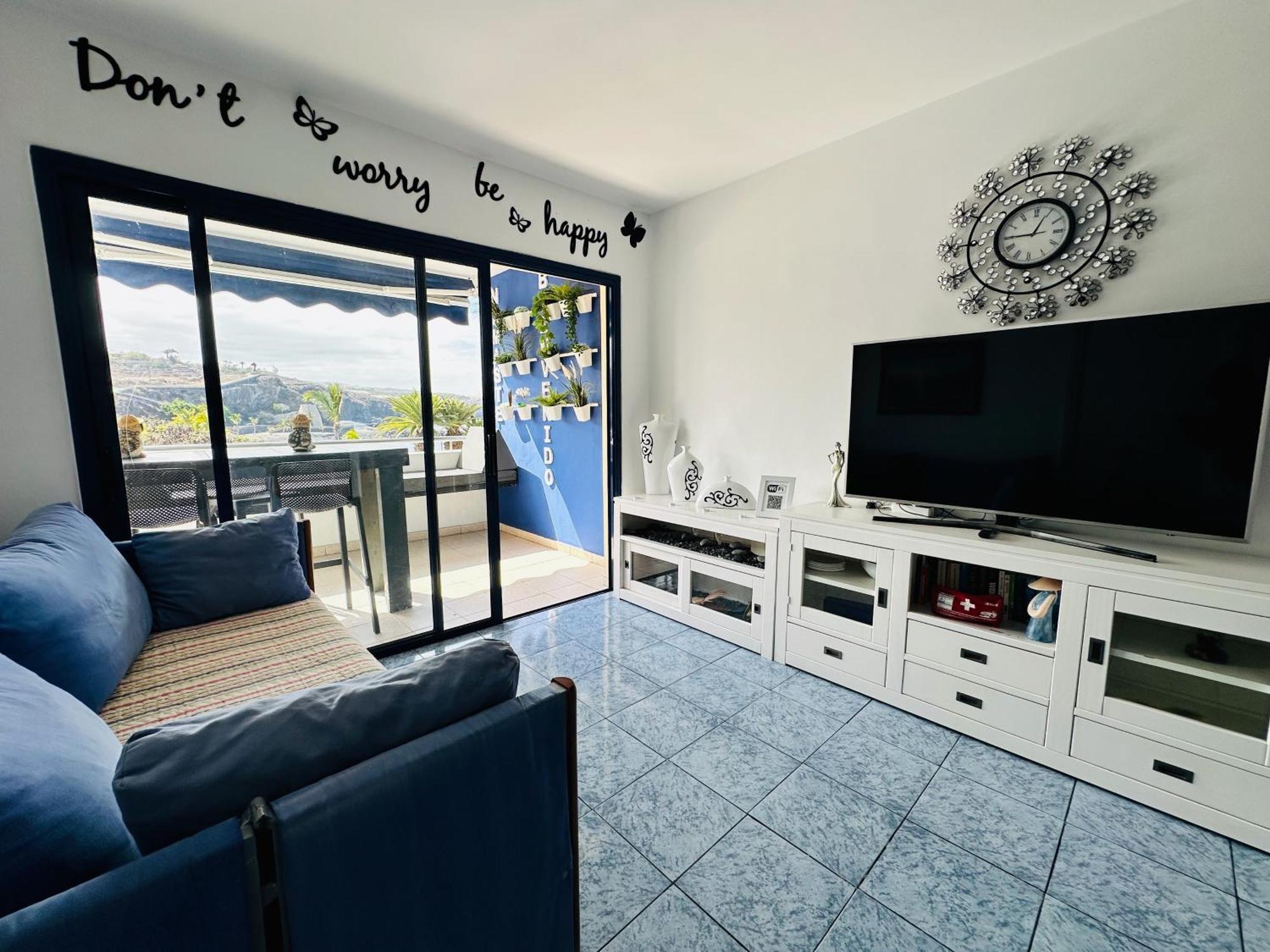 Pambnb - Chic Beachside Apartment Playa San Juan Exterior photo