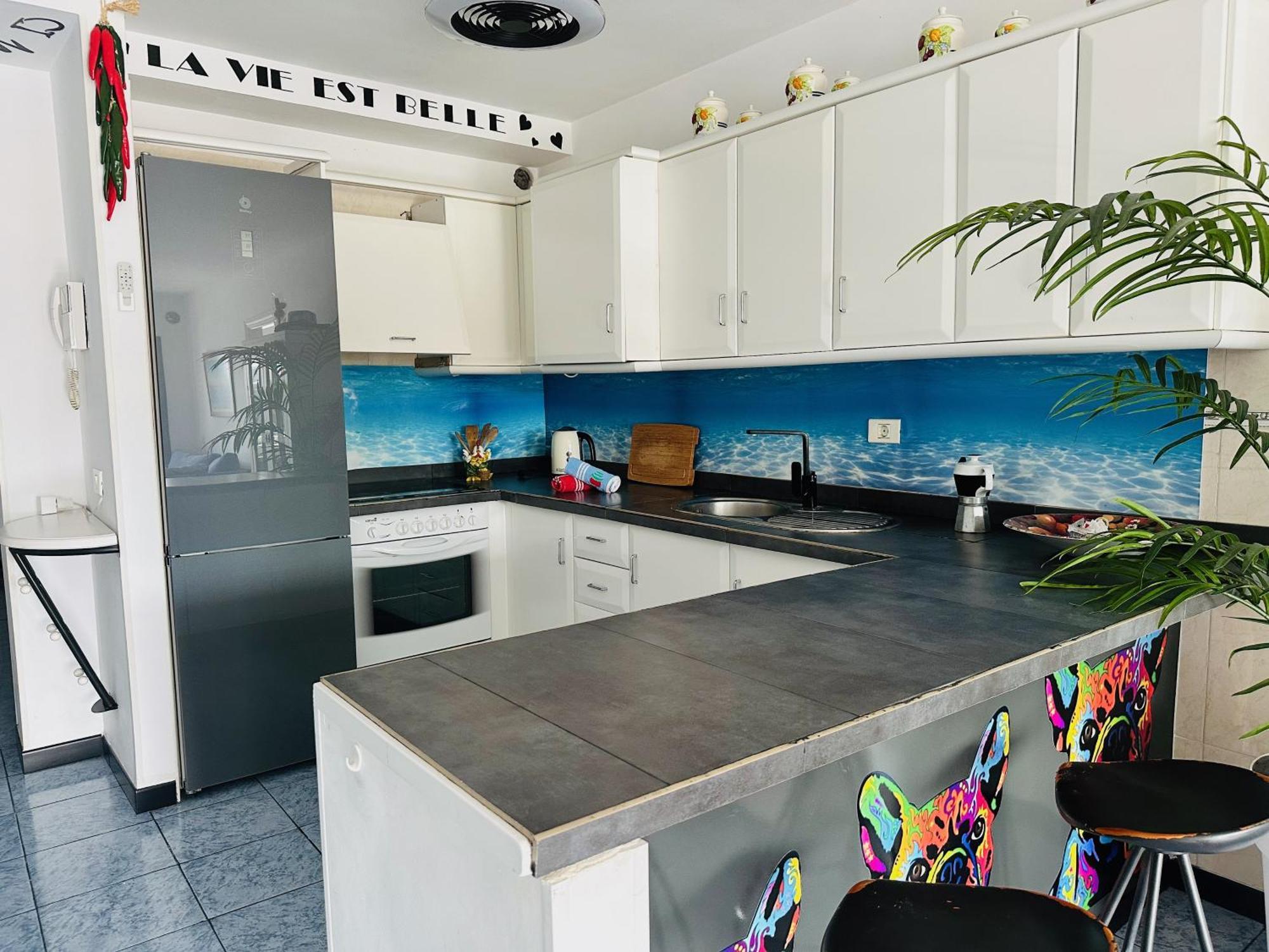 Pambnb - Chic Beachside Apartment Playa San Juan Exterior photo