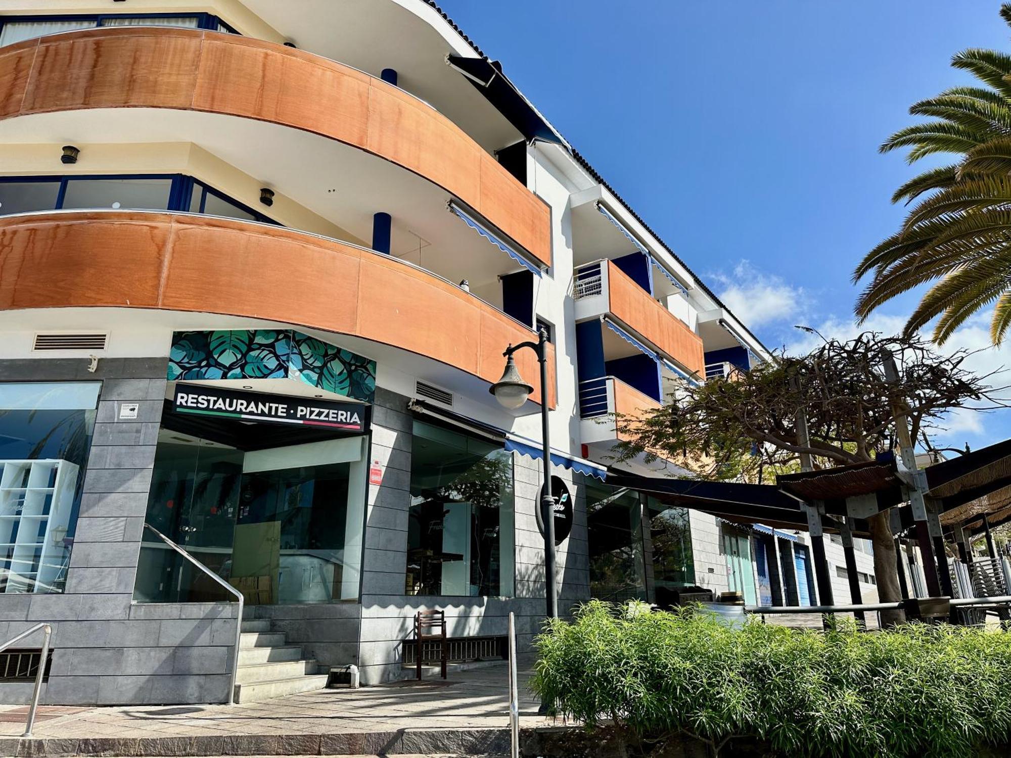 Pambnb - Chic Beachside Apartment Playa San Juan Exterior photo