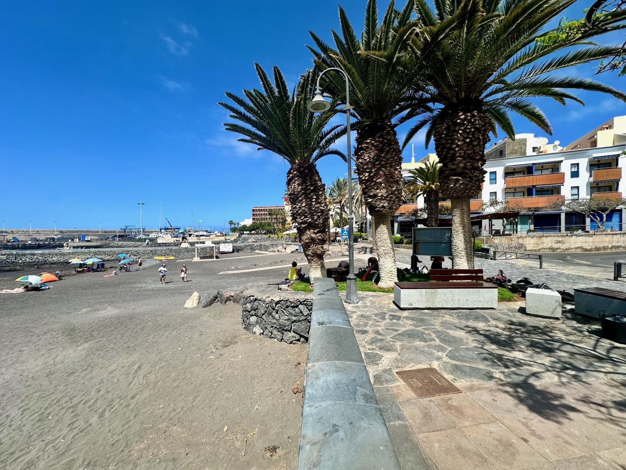 Pambnb - Chic Beachside Apartment Playa San Juan Exterior photo